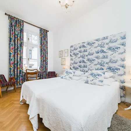 Classy Old Town Suites - By Upstairs Krakow Exterior photo